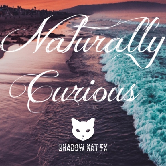 Meet your Poshers, Kat & Chase - Picture 1 of 2